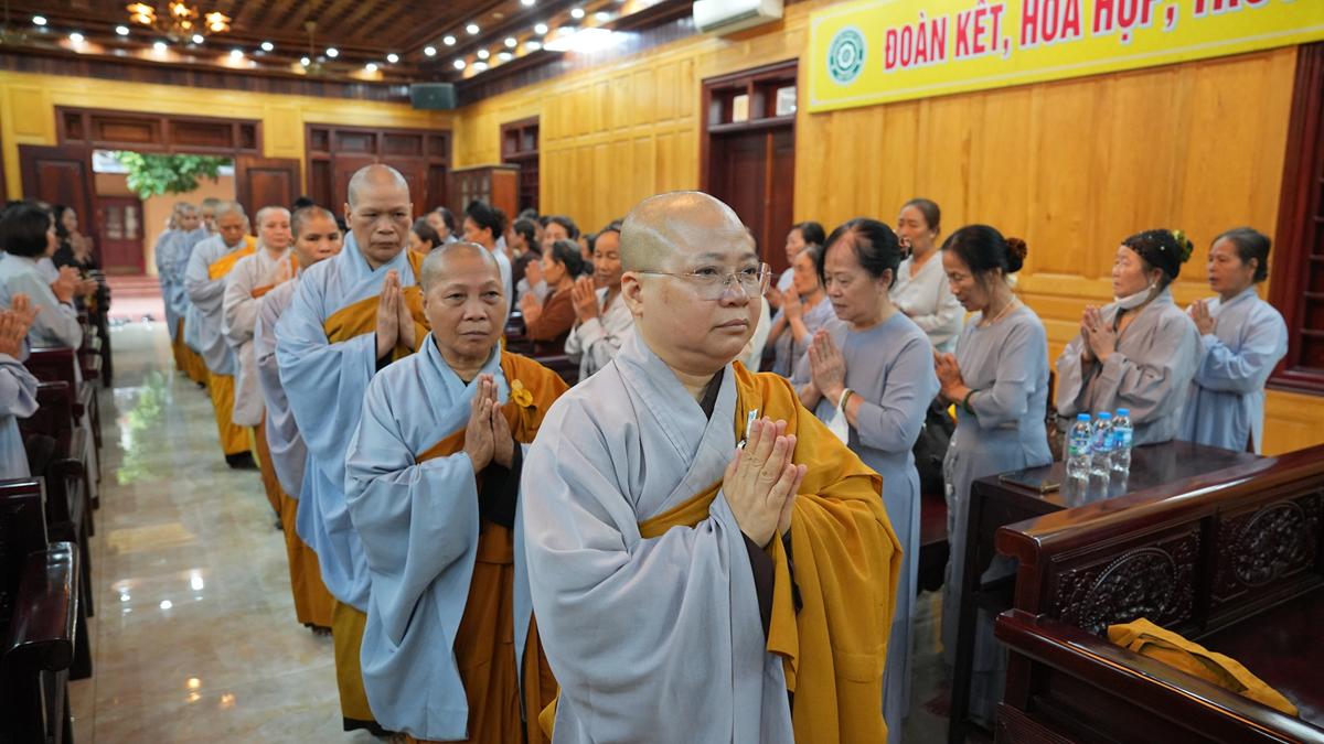 Phân ban Ni giới TW khu vực phía Bắc thăm, cúng dàng các trường hạ thuộc tỉnh Hưng Yên và thành phố Hải Phòng插图6