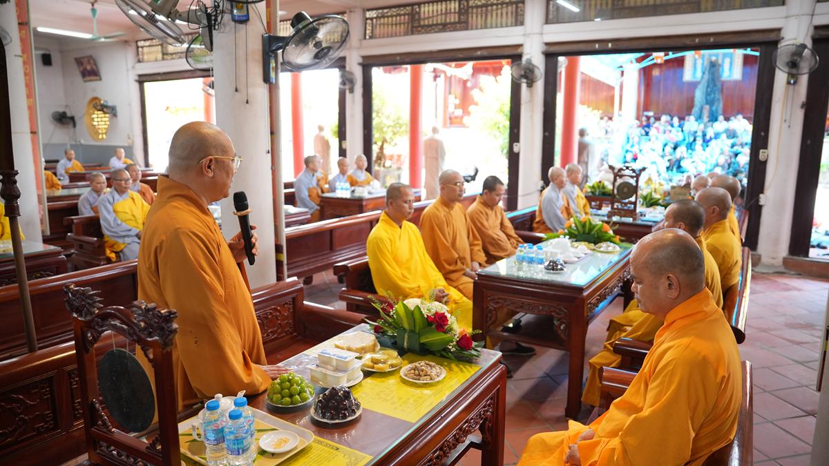 Phân ban Ni giới TW khu vực phía Bắc thăm, cúng dàng các trường hạ thuộc tỉnh Hưng Yên và thành phố Hải Phòng插图98