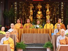https://phattu.vn/ha-noi-dai-le-vu-lan-bao-hieu-va-nghi-le-cai-hoa-hong-tai-to-dinh-van-phuc.html