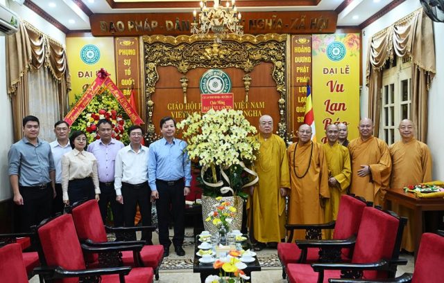 Cục An ninh Nội địa – Bộ Công an thăm, chúc mừng GHPGVN nhân dịp Vu lan PL.2570, DL.2026 tại trụ sở TƯ GHPGVN chùa Quán Sứ插图