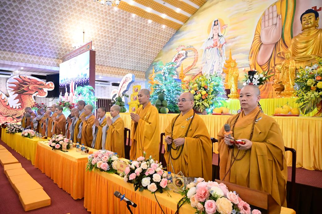 Hải Phòng: Xúc động gần 3.000 người về chùa An Hồng tu học và tham dự Đại lễ Vu Lan Báo Hiếu插图52
