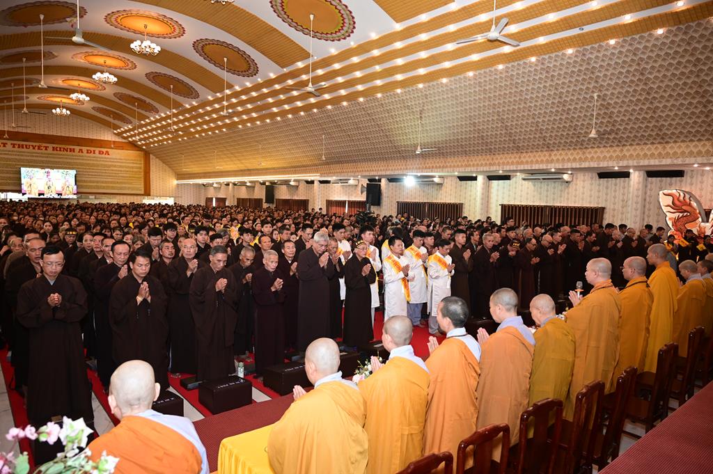 Hải Phòng: Xúc động gần 3.000 người về chùa An Hồng tu học và tham dự Đại lễ Vu Lan Báo Hiếu插图59