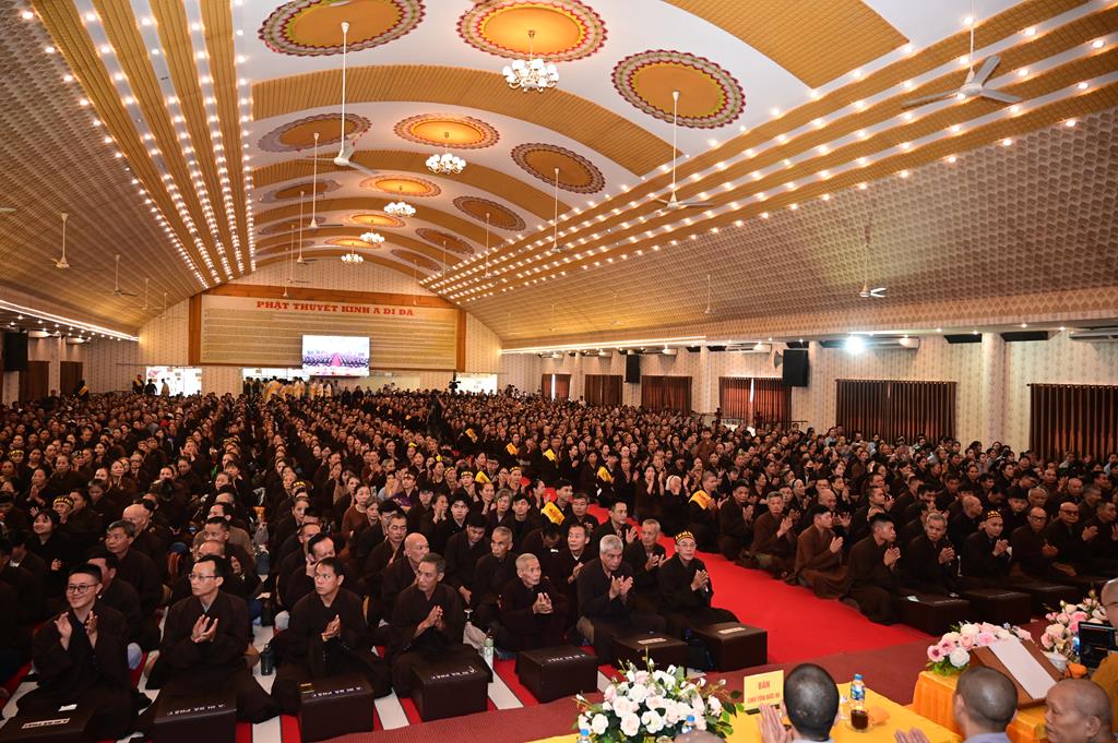 Hải Phòng: Xúc động gần 3.000 người về chùa An Hồng tu học và tham dự Đại lễ Vu Lan Báo Hiếu插图61