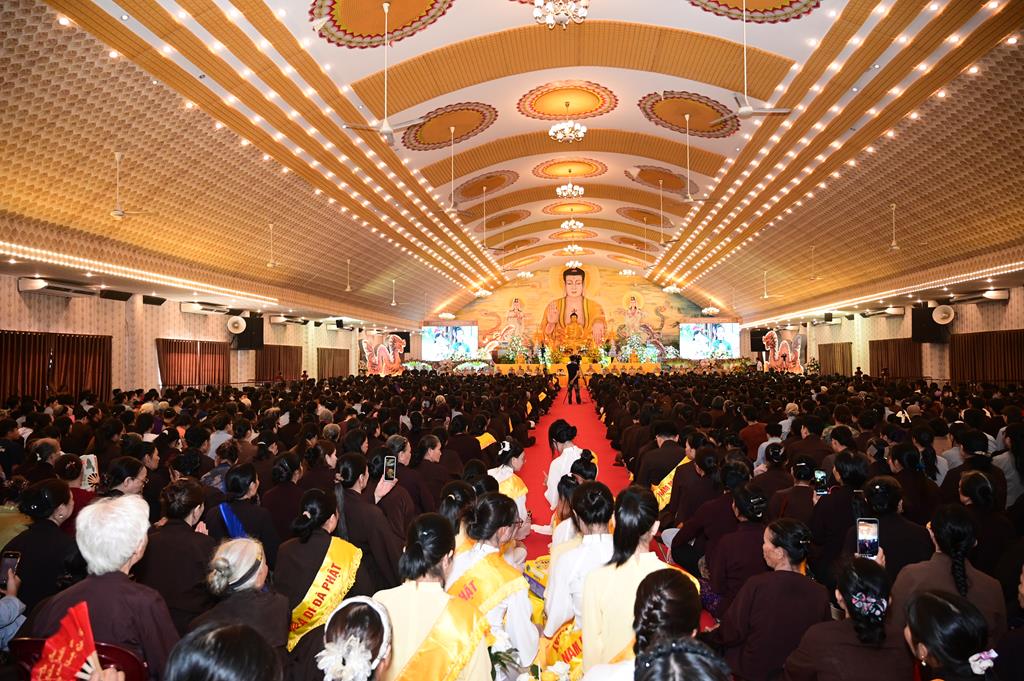 Hải Phòng: Xúc động gần 3.000 người về chùa An Hồng tu học và tham dự Đại lễ Vu Lan Báo Hiếu插图65