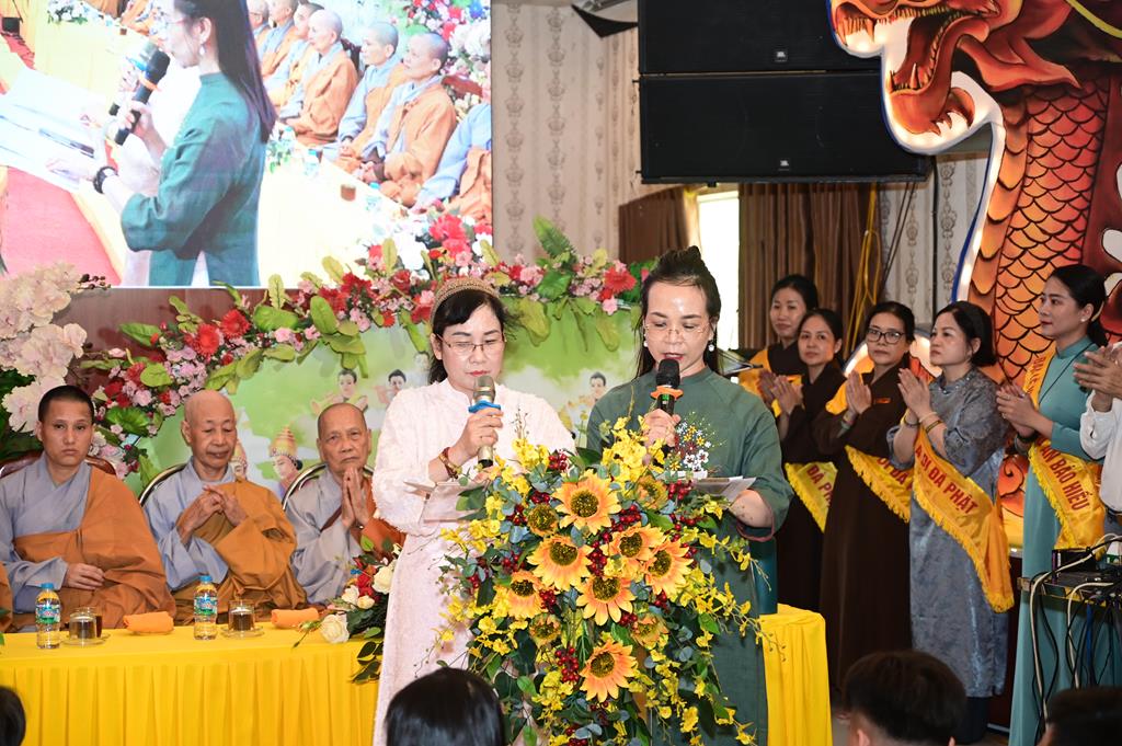 Hải Phòng: Xúc động gần 3.000 người về chùa An Hồng tu học và tham dự Đại lễ Vu Lan Báo Hiếu插图67