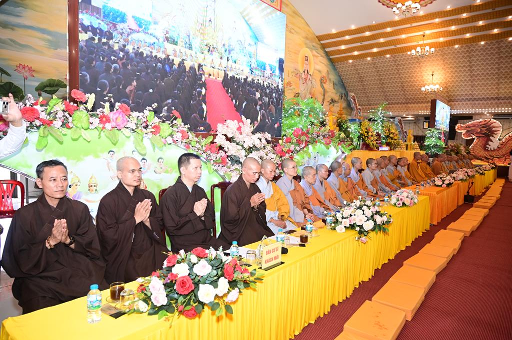 Hải Phòng: Xúc động gần 3.000 người về chùa An Hồng tu học và tham dự Đại lễ Vu Lan Báo Hiếu插图89