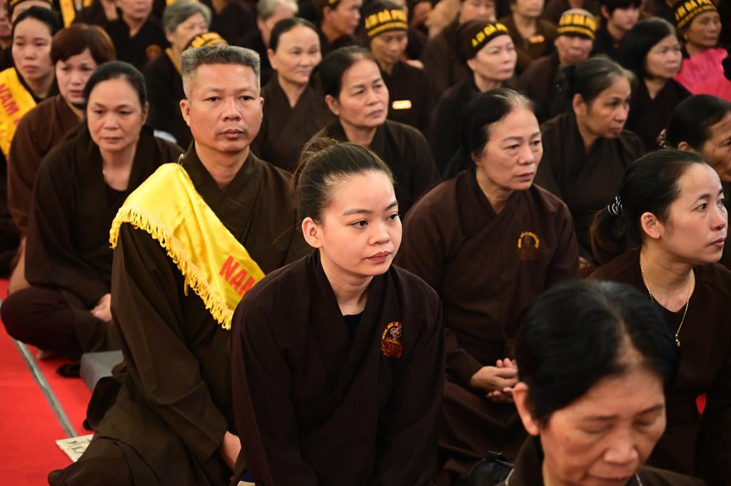 Hải Phòng: Xúc động gần 3.000 người về chùa An Hồng tu học và tham dự Đại lễ Vu Lan Báo Hiếu插图93