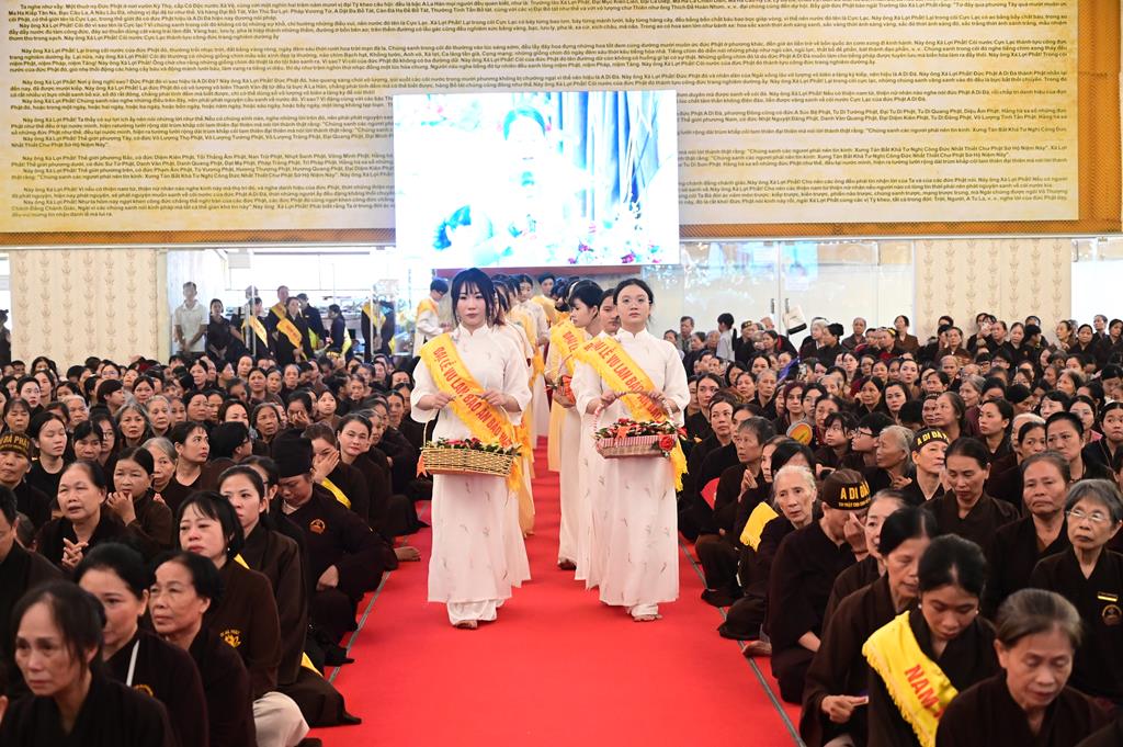 Hải Phòng: Xúc động gần 3.000 người về chùa An Hồng tu học và tham dự Đại lễ Vu Lan Báo Hiếu插图103