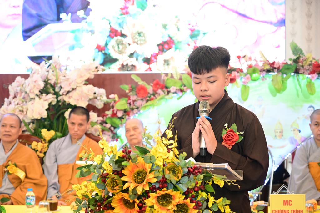 Hải Phòng: Xúc động gần 3.000 người về chùa An Hồng tu học và tham dự Đại lễ Vu Lan Báo Hiếu插图38
