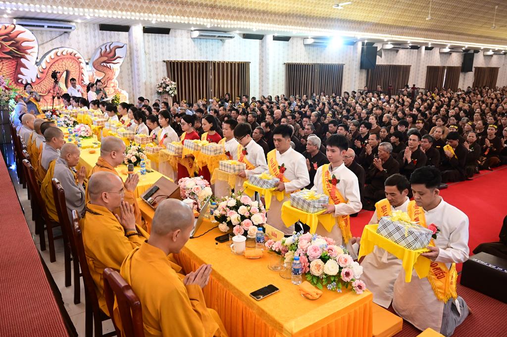 Hải Phòng: Xúc động gần 3.000 người về chùa An Hồng tu học và tham dự Đại lễ Vu Lan Báo Hiếu插图137