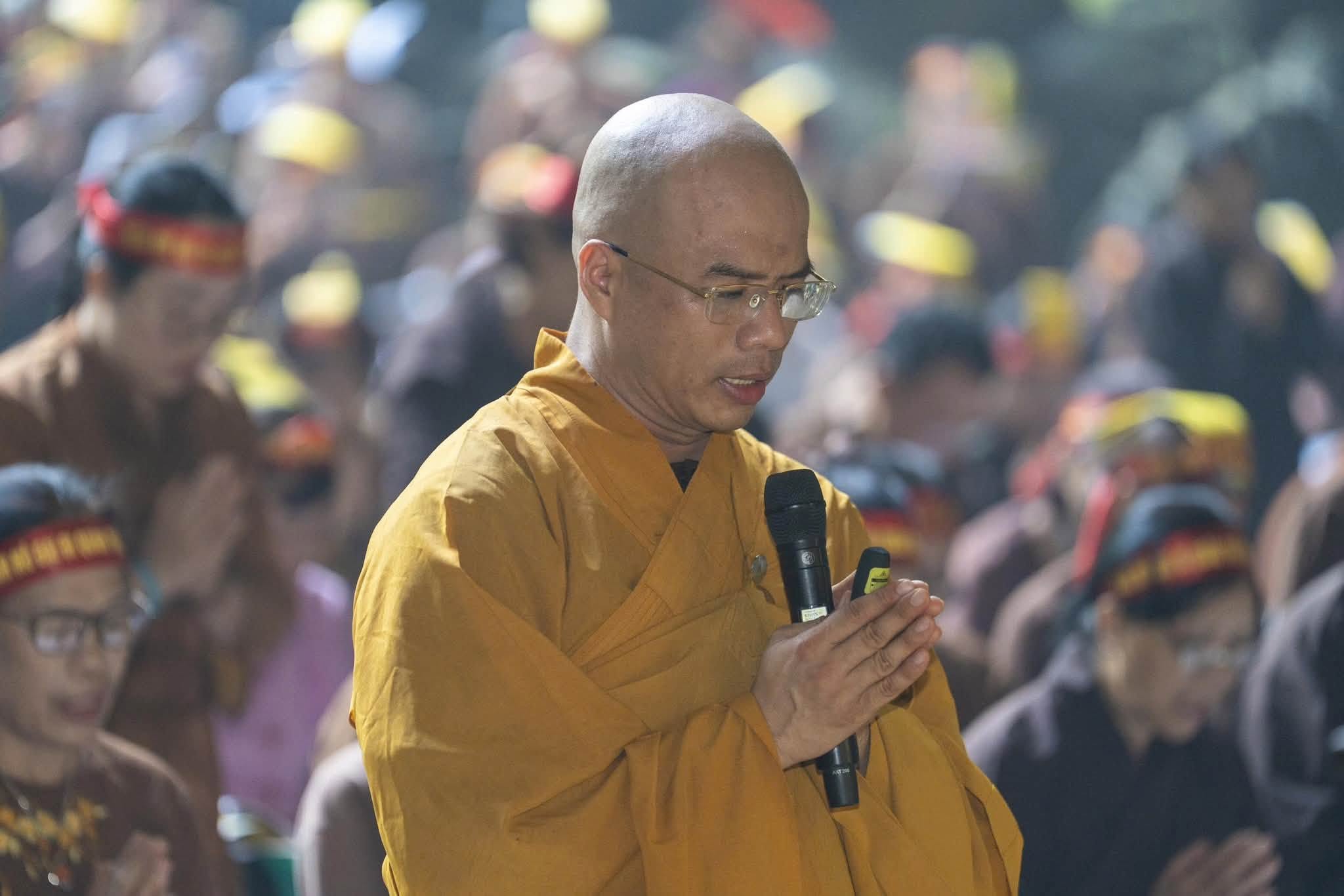 Hà Nội: Hành trình 16 năm hành trì bái sám của chư Tăng, Phật tử chùa Tân Hải tại động Hương Tích插图58