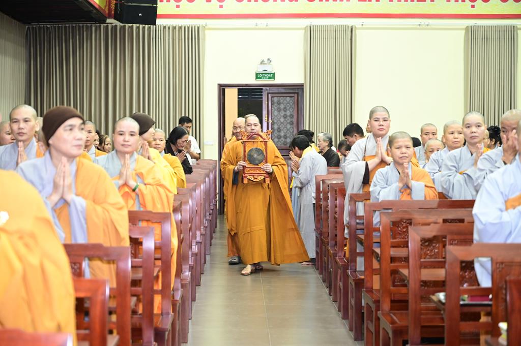 Hải Phòng: Chư tôn đức trường hạ Chùa Nam Hải khánh Tuế Trưởng lão Hòa thượng Thích Quảng Tùng插图20