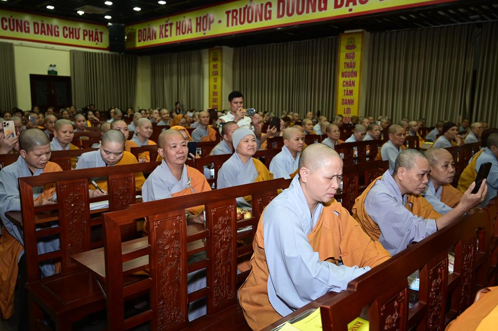 Hải Phòng: Chư tôn đức trường hạ Chùa Nam Hải khánh Tuế Trưởng lão Hòa thượng Thích Quảng Tùng插图39