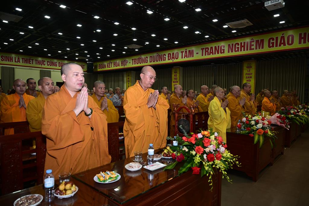 Hải Phòng: Chư tôn đức trường hạ Chùa Nam Hải khánh Tuế Trưởng lão Hòa thượng Thích Quảng Tùng插图52