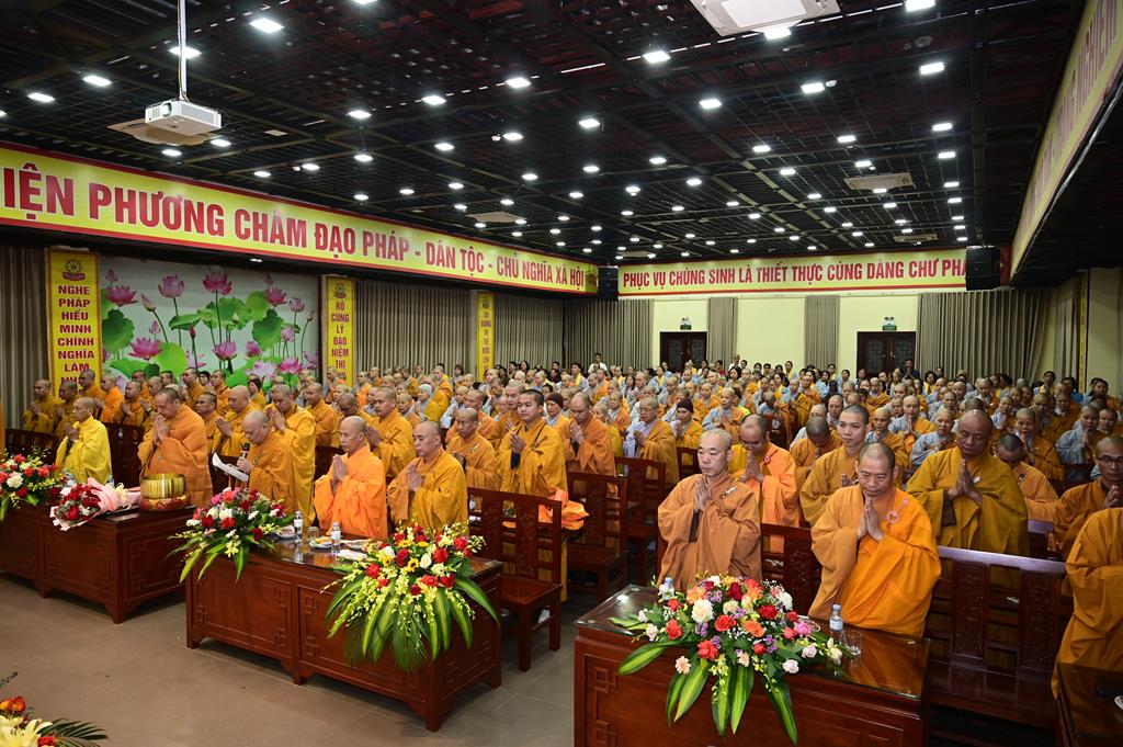 Hải Phòng: Chư tôn đức trường hạ Chùa Nam Hải khánh Tuế Trưởng lão Hòa thượng Thích Quảng Tùng插图57