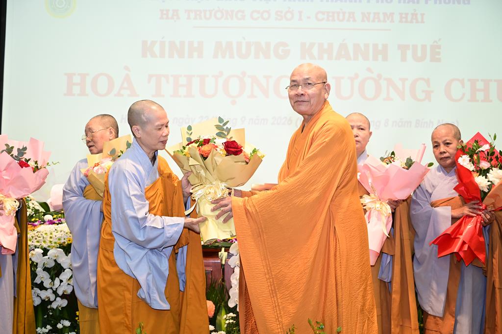 Hải Phòng: Chư tôn đức trường hạ Chùa Nam Hải khánh Tuế Trưởng lão Hòa thượng Thích Quảng Tùng插图76