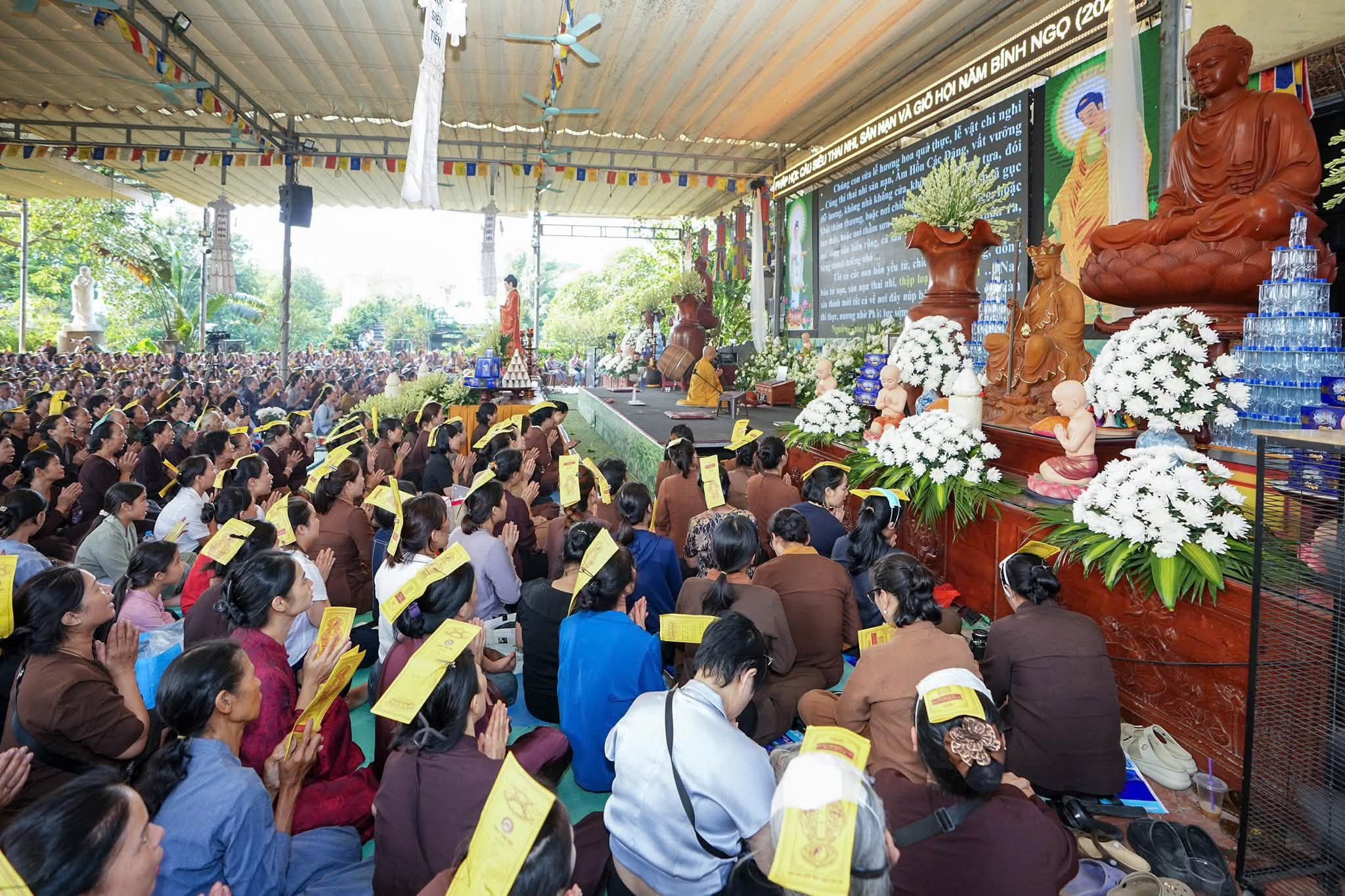 Hà Nội: Chùa Tân Hải tổ chức Pháp hội cầu siêu vong linh thai nhi sản nạn nhân dịp Tết Trung thu năm Bính Ngọ插图4