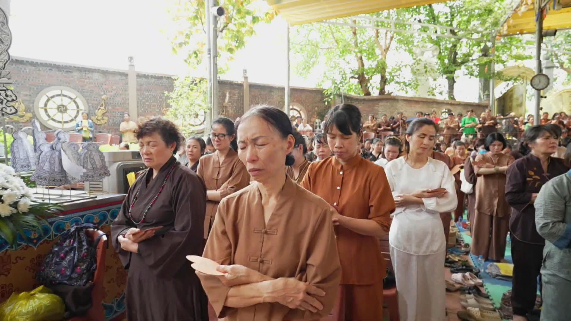 Hà Nội: Chùa Tân Hải tổ chức Pháp hội cầu siêu vong linh thai nhi sản nạn nhân dịp Tết Trung thu năm Bính Ngọ插图49