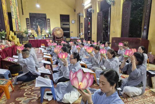 CÂU LAC BỘ THANH THIẾU NIẾN QUÁN SỨ TRỌNG THỂ TỔ CHỨC LỄ VÍA QUÁN THẾ ÂM BỒ TÁT