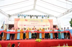 Hải Phòng: Đại lễ cắt băng khánh thành ngôi Đại Hùng Bảo Điện chùa Linh Quang (Triều Đông)